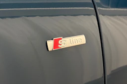met. sininen Audi A6 e-tron 2026 kuva 33.