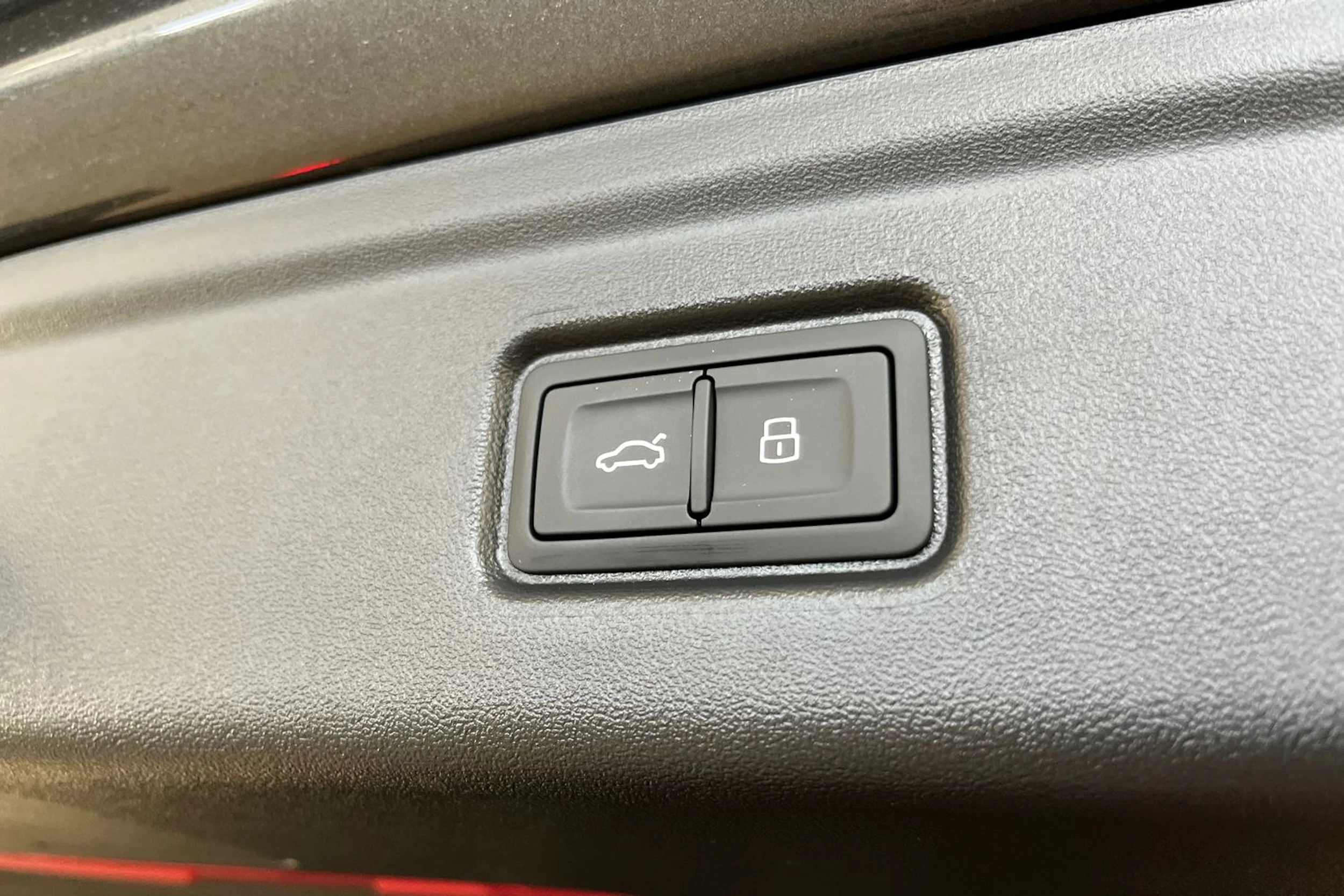 daytonan harmaa Audi A6 e-tron 2026 kuva 13.