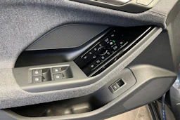 daytonan harmaa Audi A6 e-tron 2026 kuva 14.
