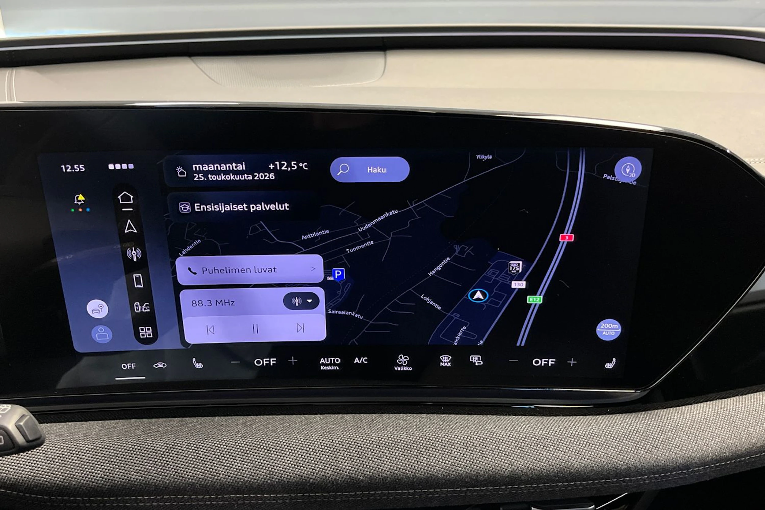 daytonan harmaa Audi A6 e-tron 2026 kuva 18.