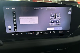 met. harmaa Audi A6 e-tron 2026 kuva 18.