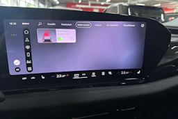 met. harmaa Audi A6 e-tron 2026 kuva 23.