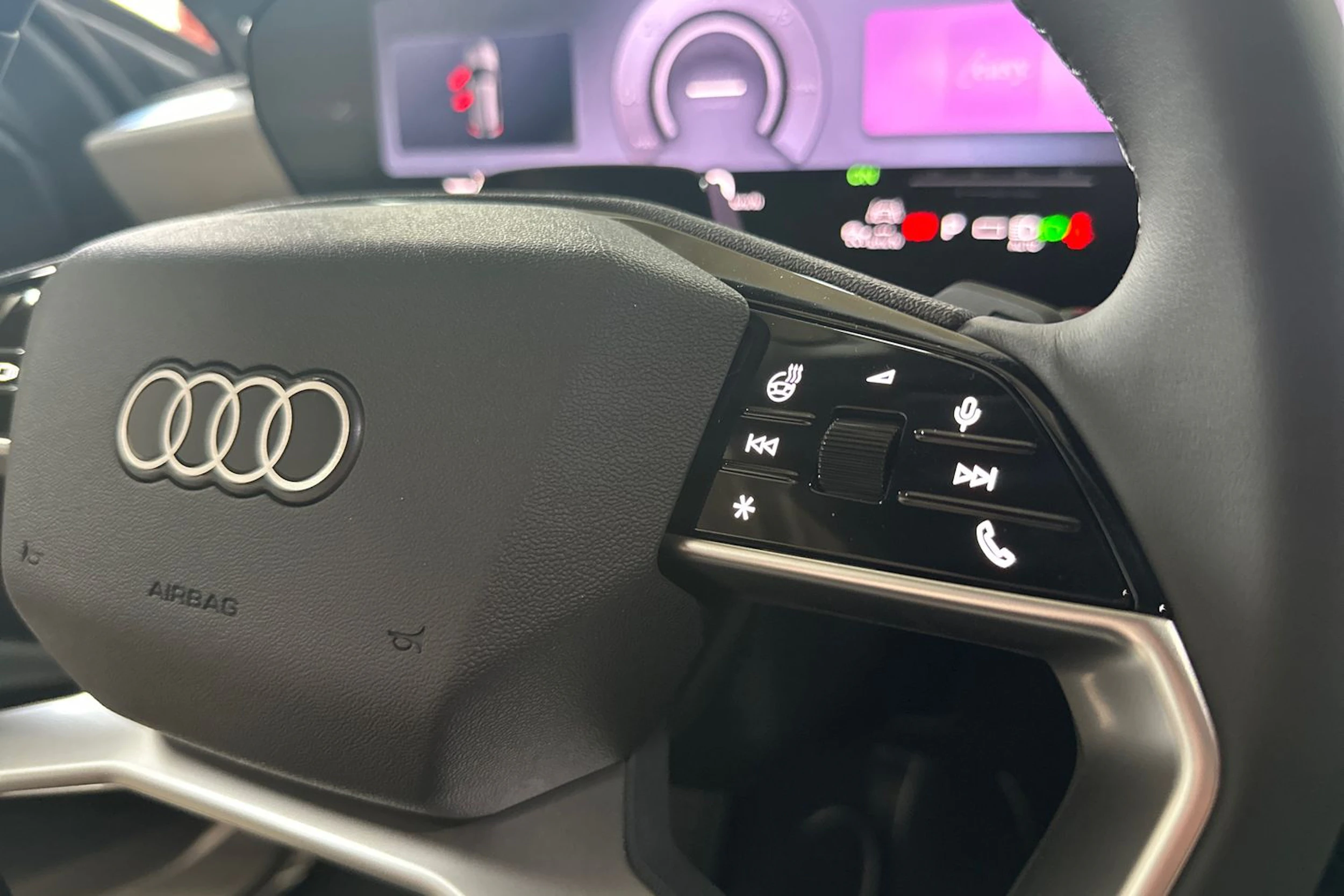 met. harmaa Audi A6 e-tron 2026 kuva 30.