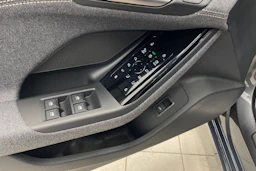 harmaa Audi A6 e-tron 2026 kuva 17.
