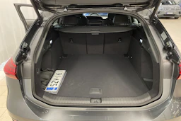 harmaa Audi A6 e-tron 2026 kuva 18.