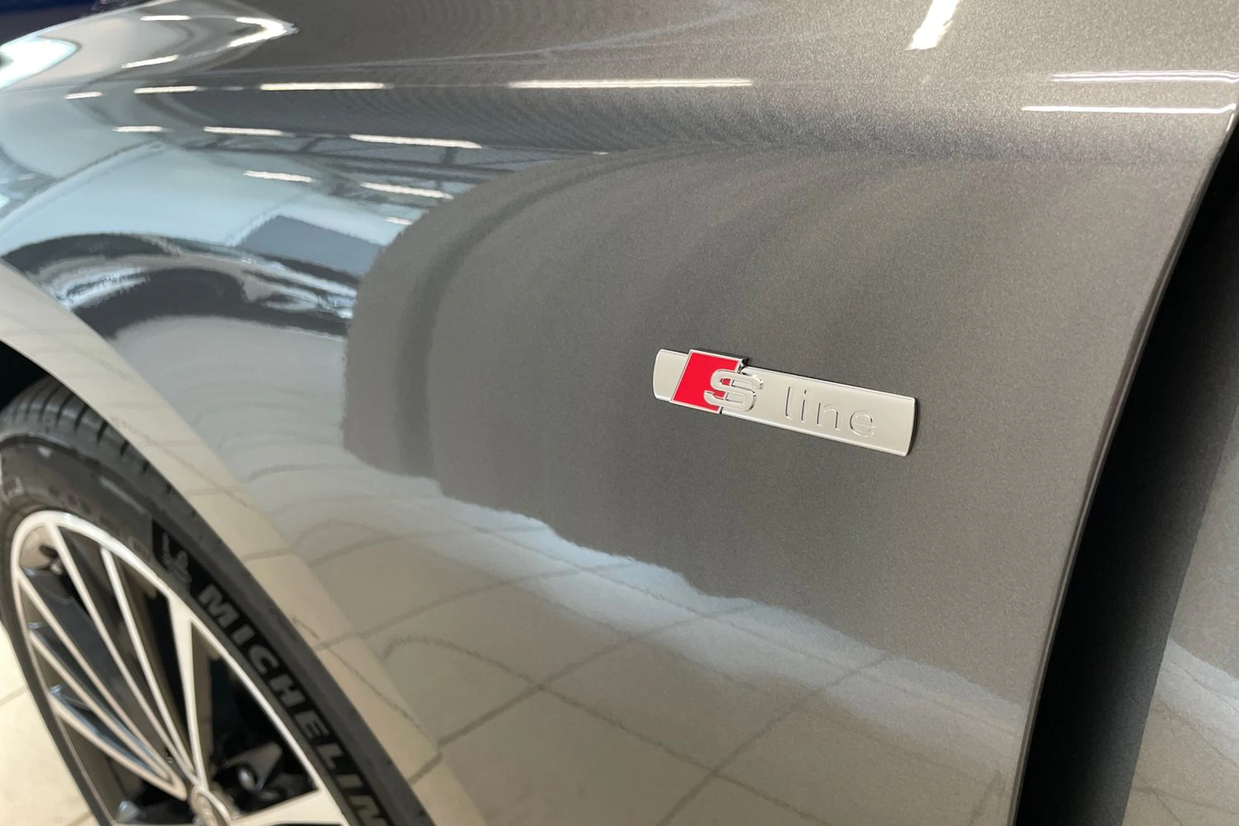 harmaa Audi A6 e-tron 2026 kuva 25.