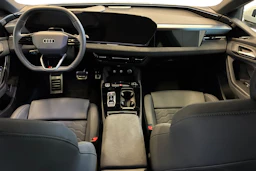 valkoinen Audi A6 e-tron 2026 kuva 7.