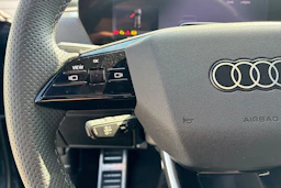 sininen Audi A6 e-tron 2026 kuva 14.