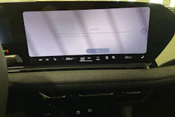 sininen Audi A6 e-tron 2026 kuva 13.