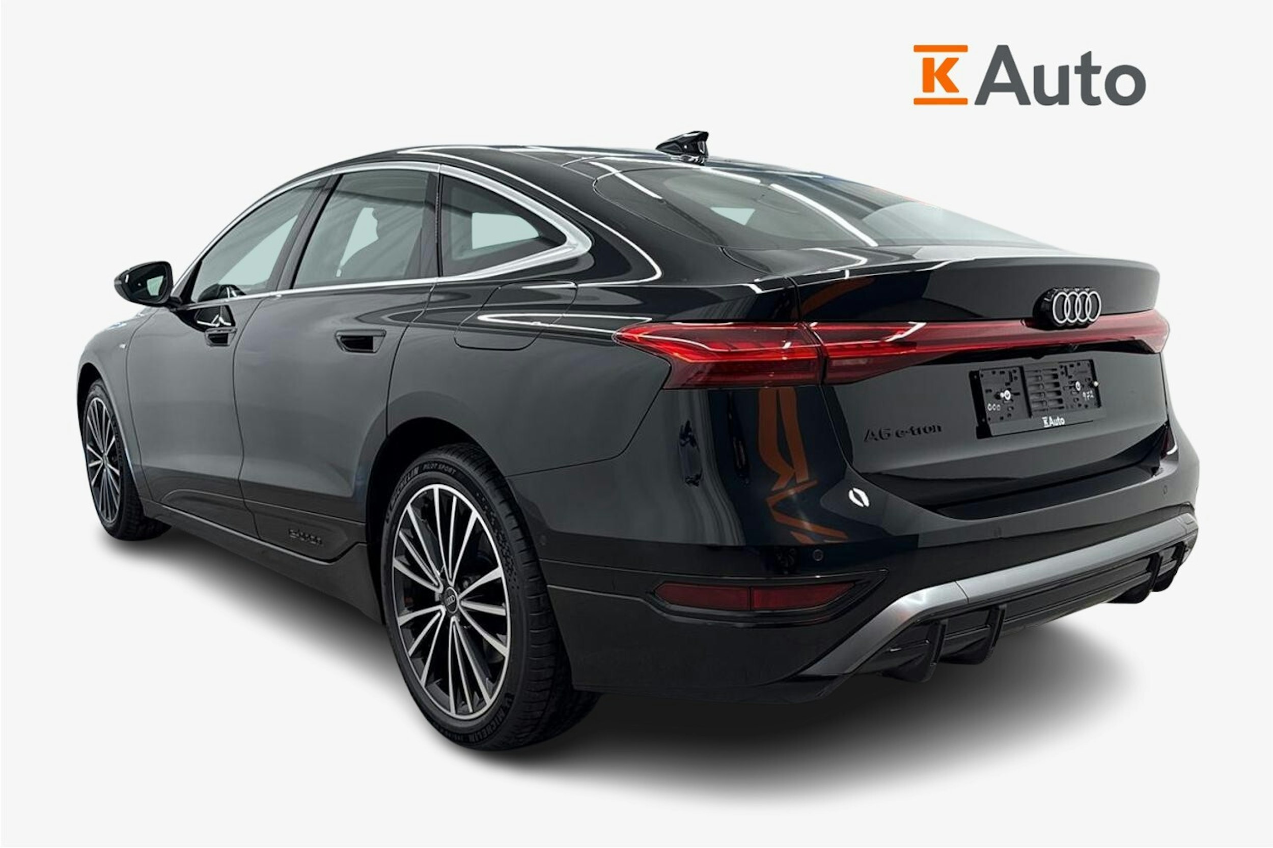 met. musta Audi A6 e-tron 2026 kuva 2.