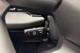 met. musta Audi A6 e-tron 2026 kuva 17.