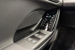 met. musta Audi A6 e-tron 2026 kuva 18.