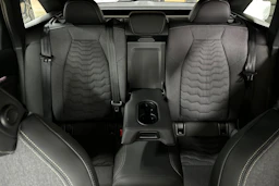 met. sininen Audi A6 e-tron 2026 kuva 12.