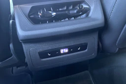 musta Audi A6 e-tron 2026 kuva 13.