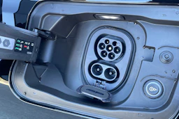 musta Audi A6 e-tron 2026 kuva 19.