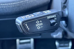 musta Audi A6 e-tron 2026 kuva 21.