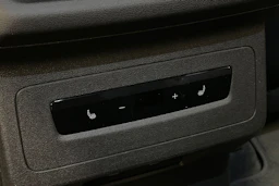 met. sininen Audi A6 e-tron 2026 kuva 22.