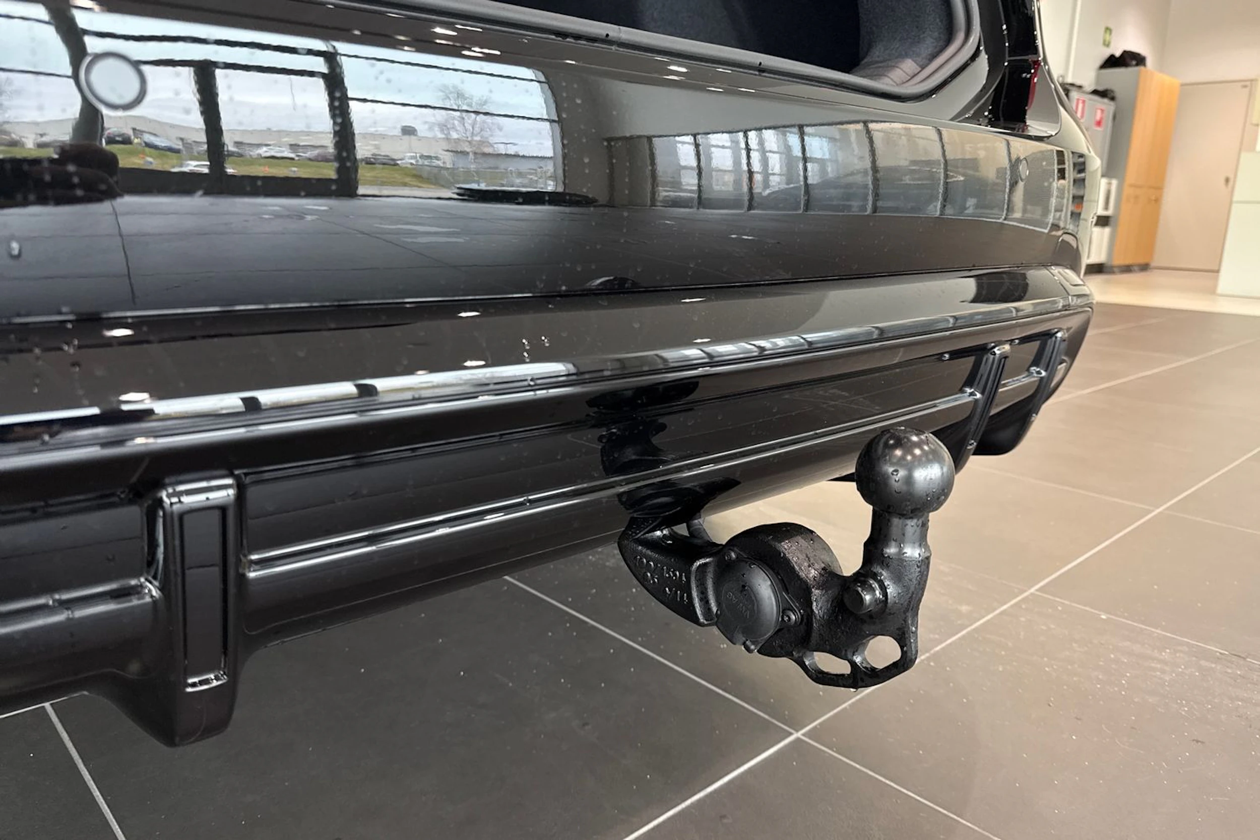 met. musta Audi A6 e-tron 2026 kuva 18.