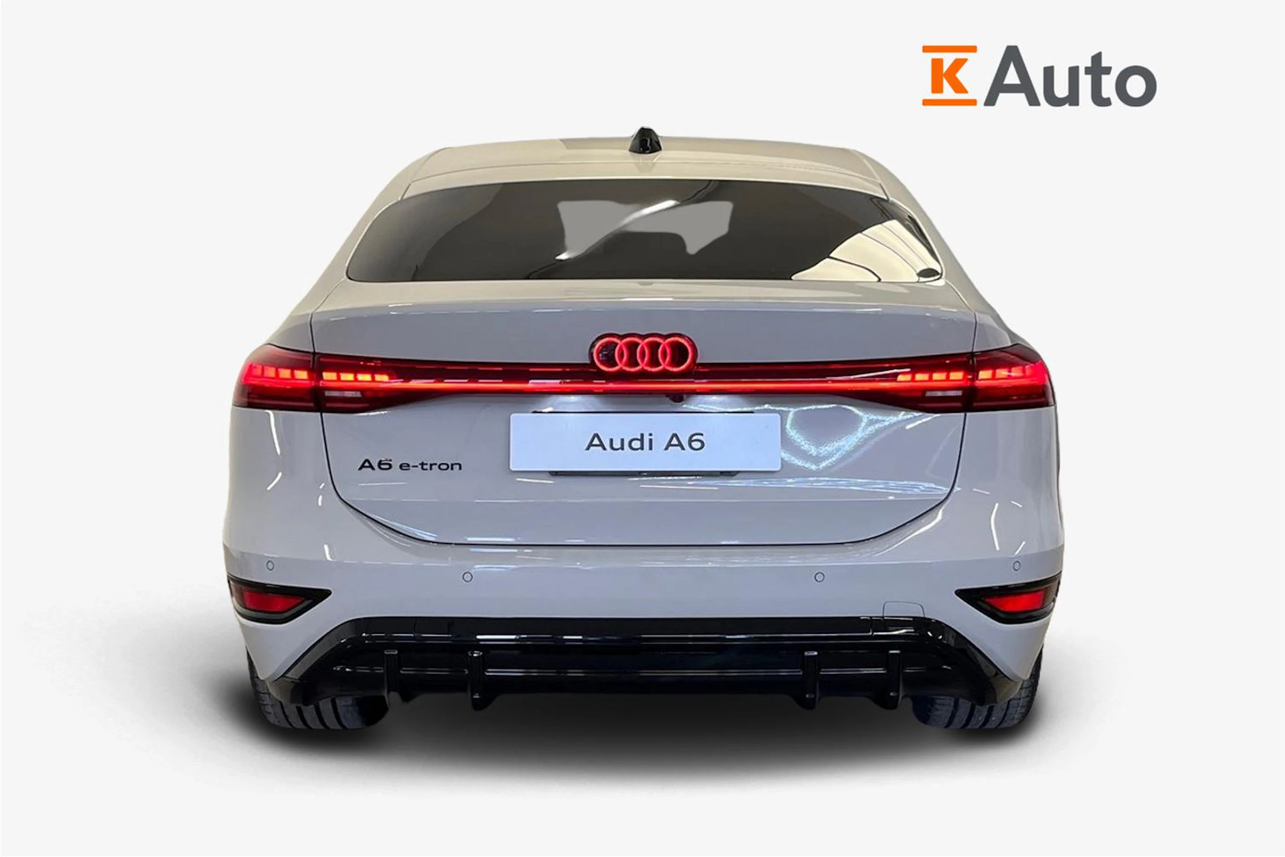 siam beige Audi A6 e-tron 2026 kuva 3.