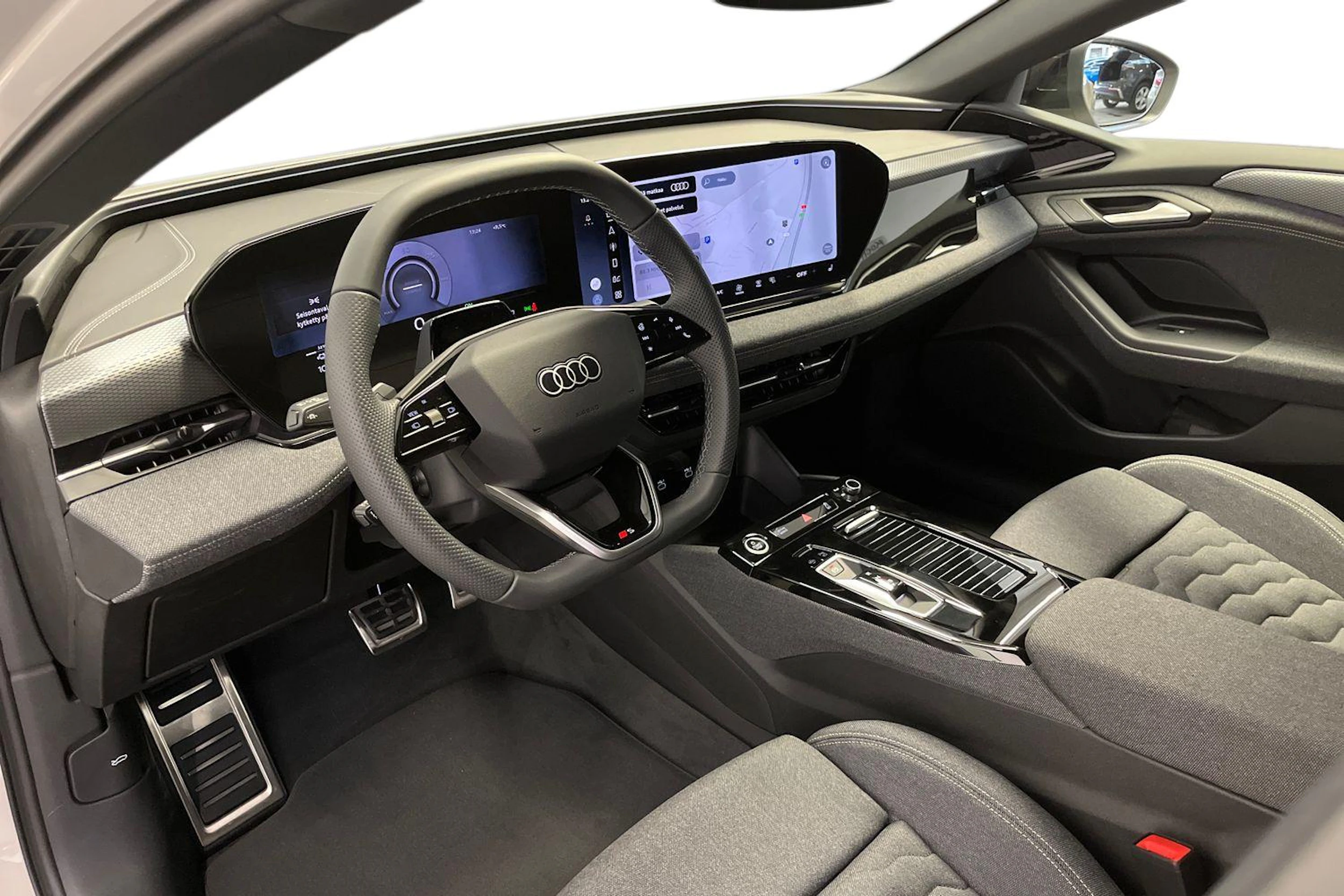 siam beige Audi A6 e-tron 2026 kuva 6.