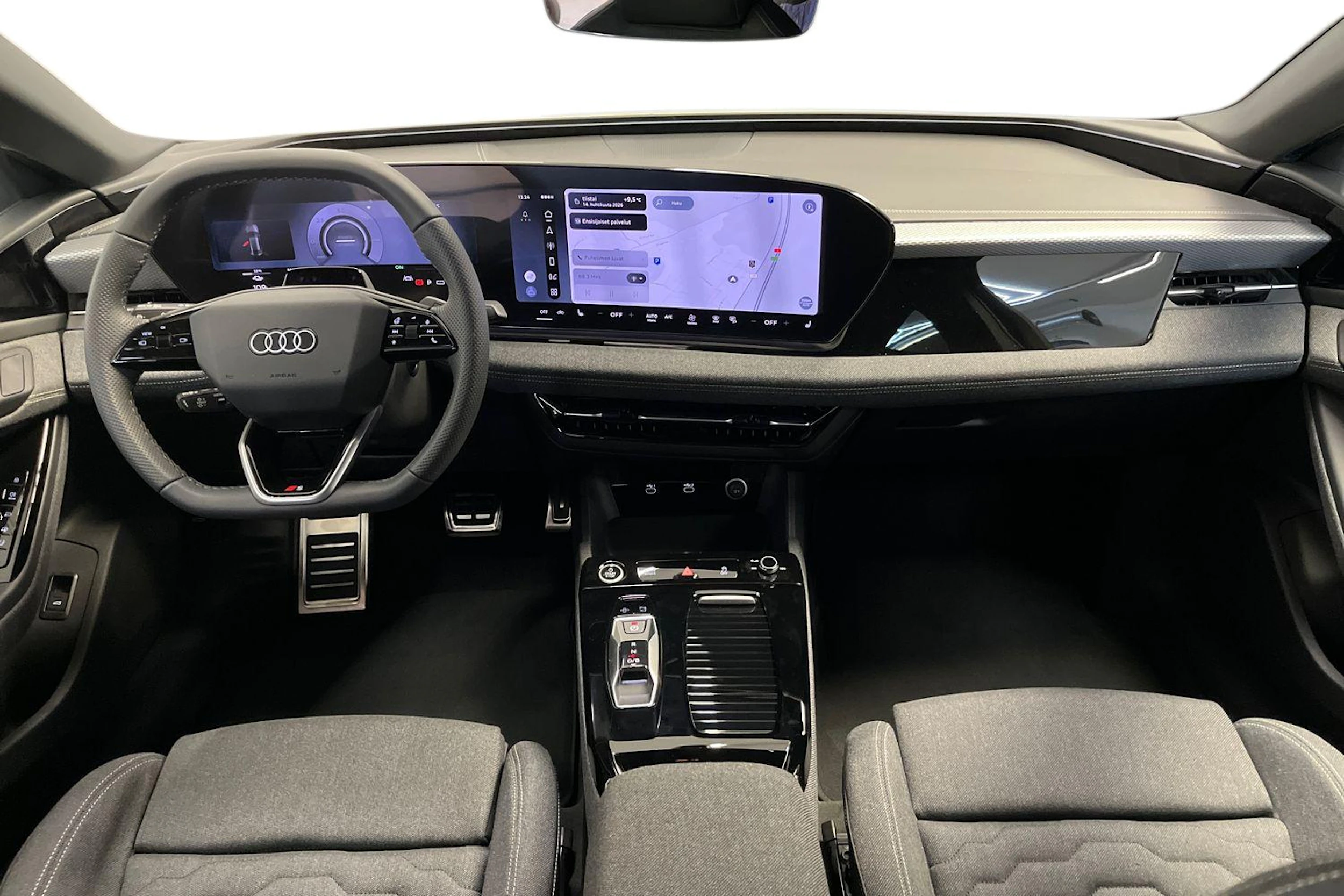 siam beige Audi A6 e-tron 2026 kuva 7.