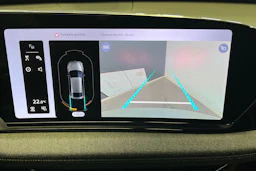 siam beige Audi A6 e-tron 2026 kuva 17.