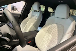 musta Audi A6 e-tron 2026 kuva 15.
