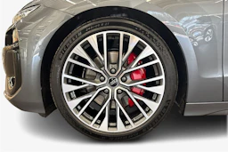 met. harmaa Audi A6 e-tron 2026 kuva 9.