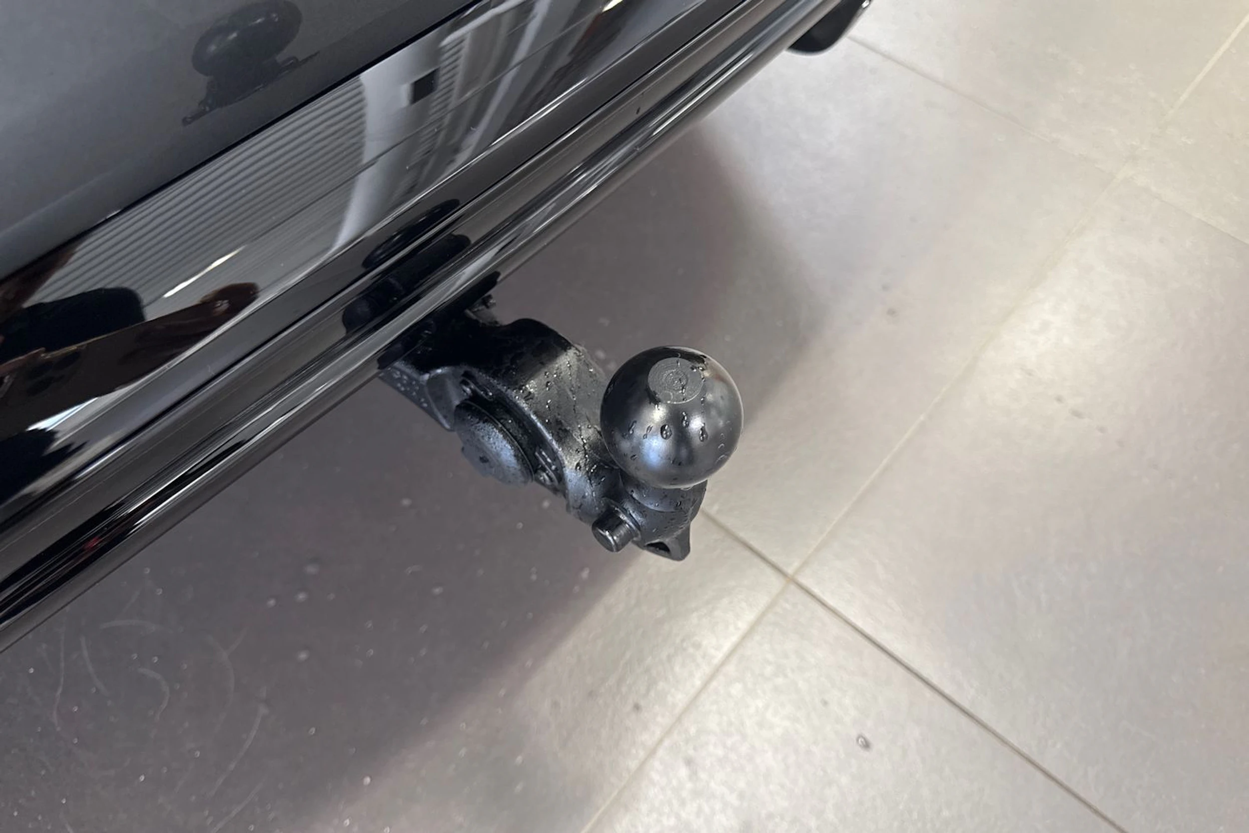 met. harmaa Audi A6 e-tron 2026 kuva 12.