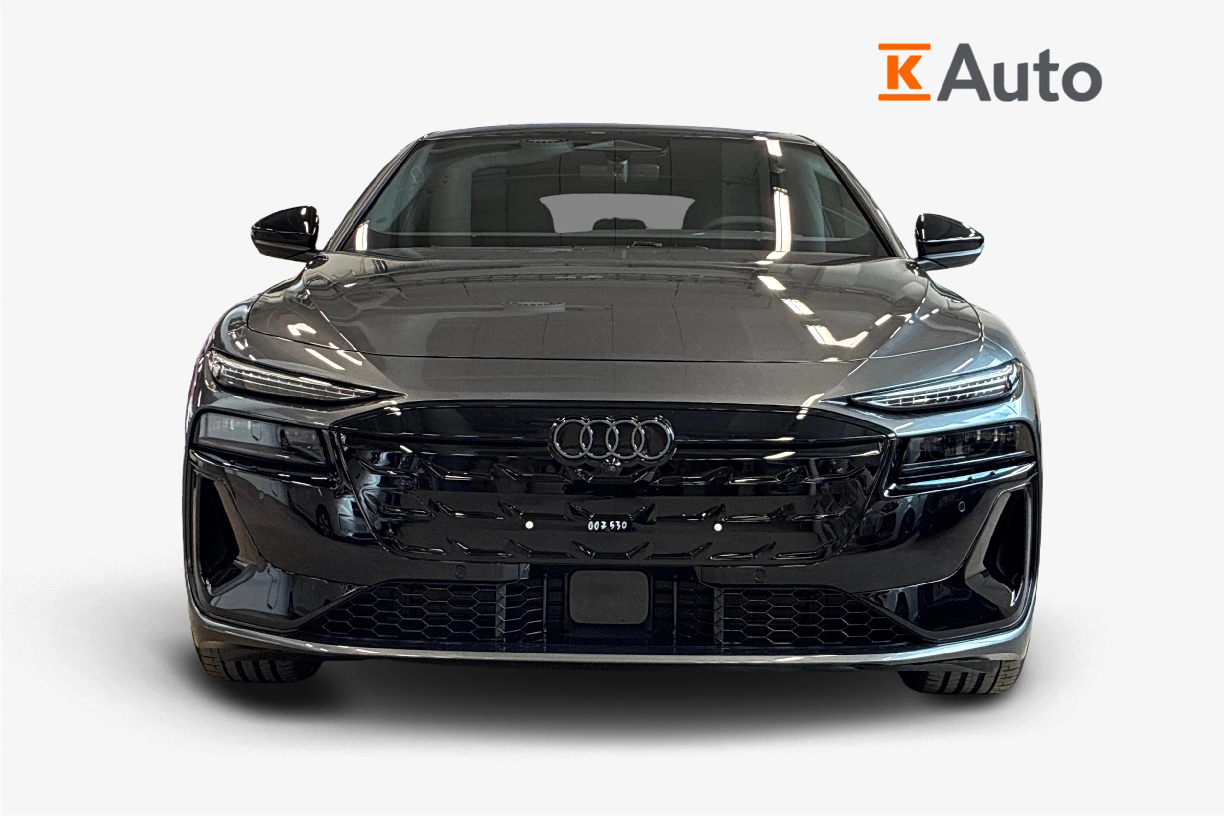 harmaa Audi A6 e-tron 2026 kuva 4.