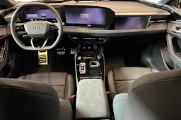 harmaa Audi A6 e-tron 2026 kuva 7.