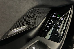 harmaa Audi A6 e-tron 2026 kuva 15.
