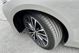 met. ruskea (beige) Audi A6 e-tron 2026 kuva 10.