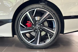 met. ruskea (beige) Audi A6 e-tron 2026 kuva 10.
