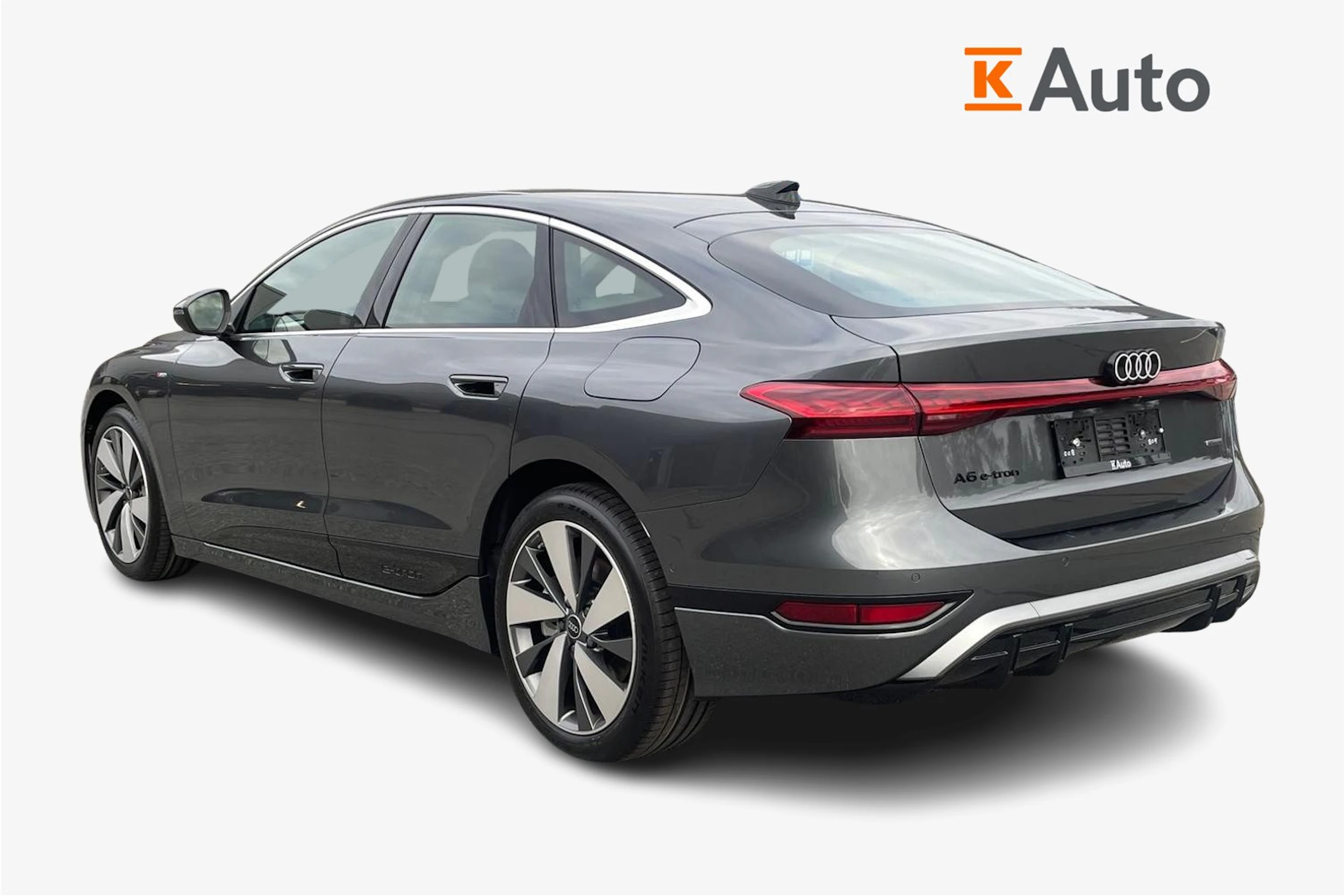 harmaa Audi A6 e-tron 2026 kuva 2.