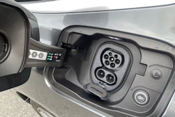 harmaa Audi A6 e-tron 2026 kuva 17.