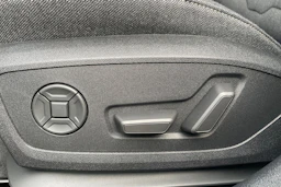 harmaa Audi A6 e-tron 2026 kuva 19.