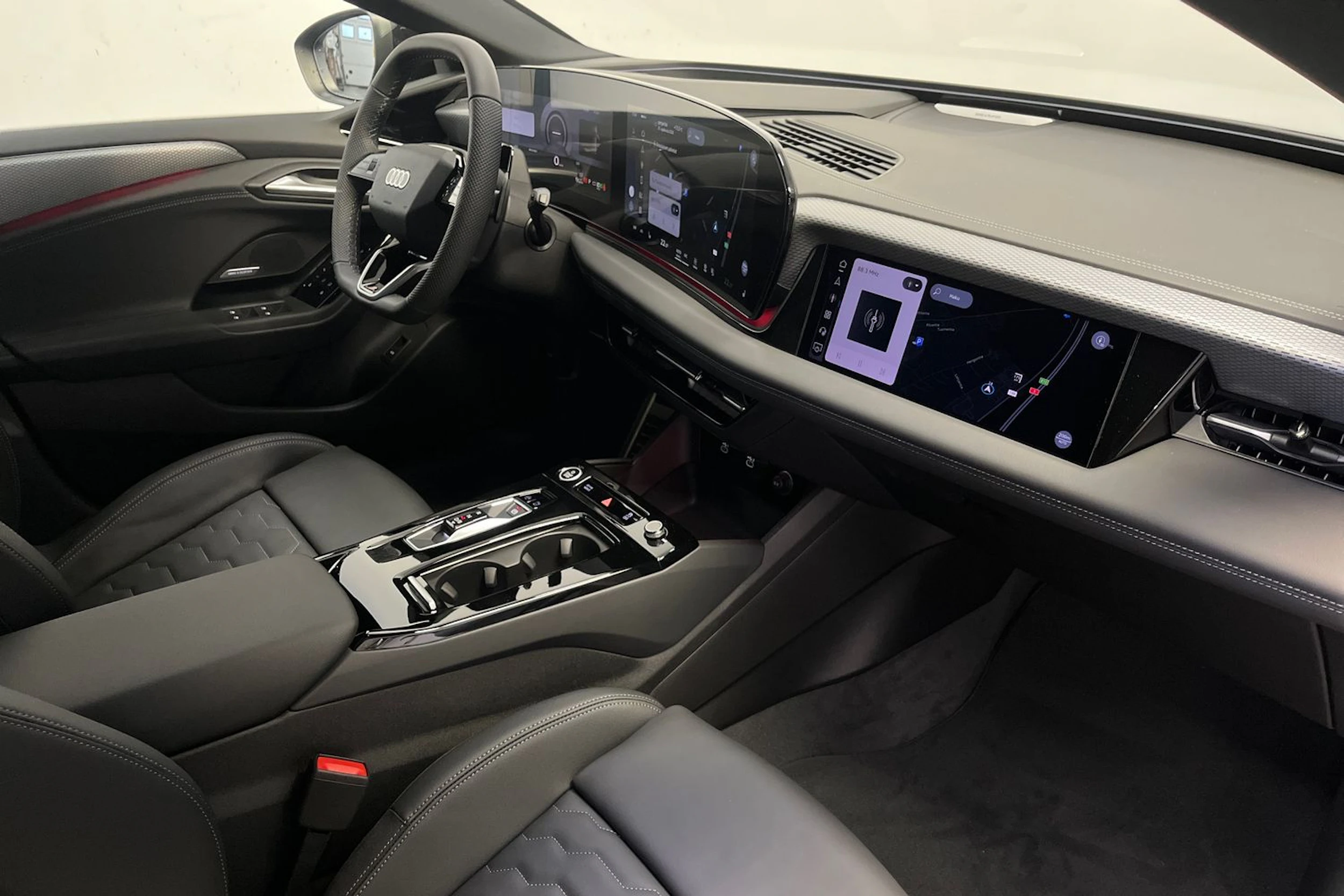 daytona harmaa Audi A6 e-tron 2026 kuva 14.