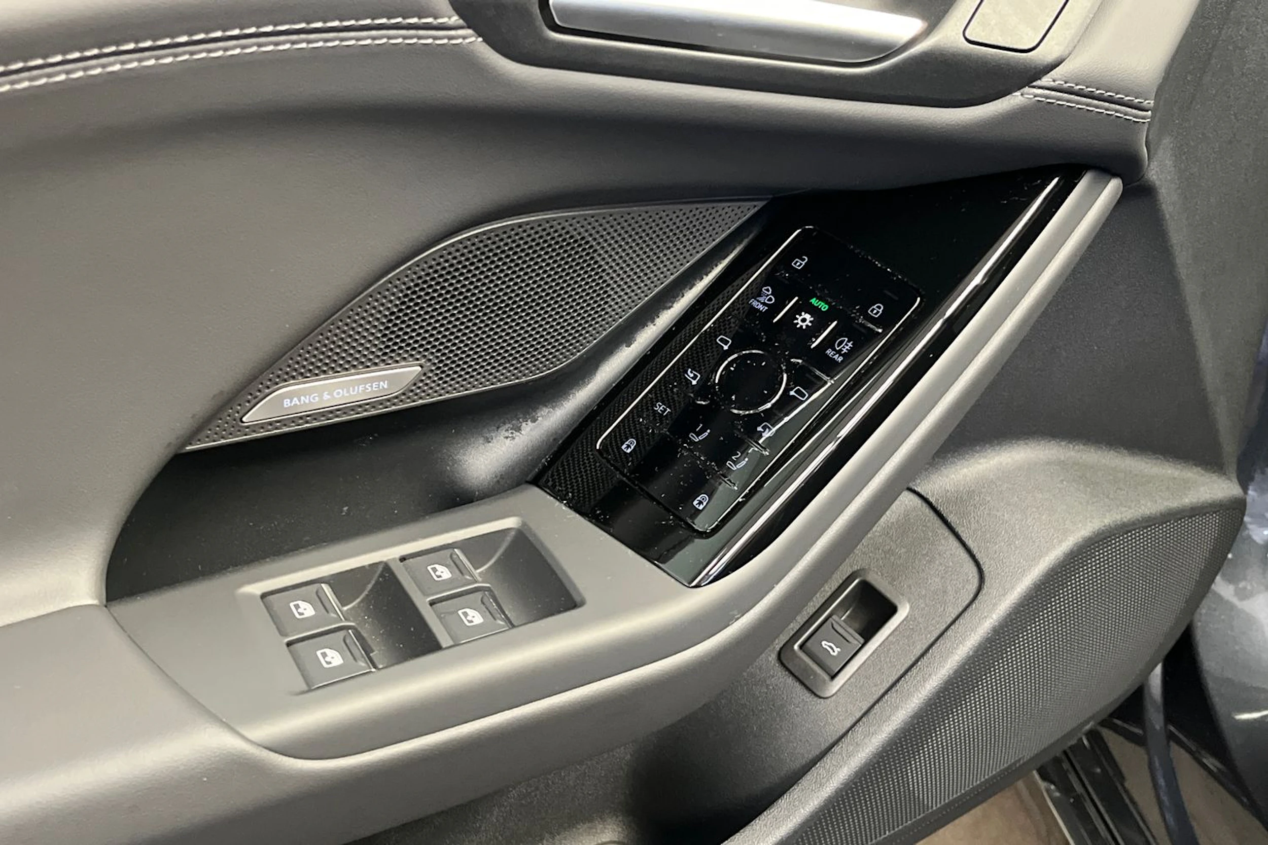 daytona harmaa Audi A6 e-tron 2026 kuva 15.