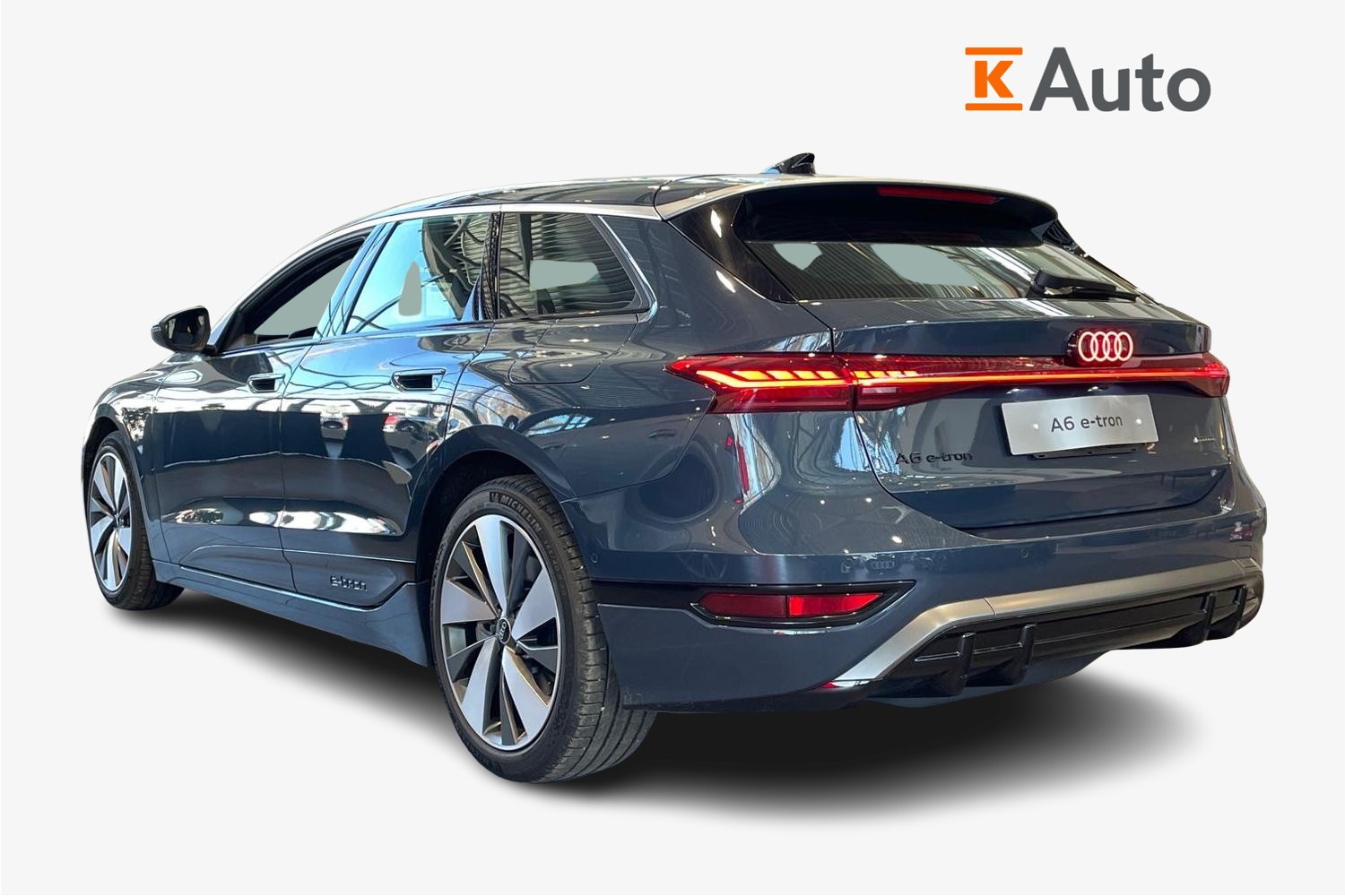 Audi A6 e-tron Avant quattro S line 2026, kuva 2/16