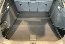 sininen Audi A6 e-tron 2026 kuva 15.