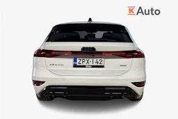 valkoinen Audi A6 e-tron 2026 kuva 3.