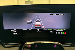valkoinen Audi A6 e-tron 2026 kuva 11.