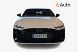 valkoinen Audi A6 e-tron 2026 kuva 4.