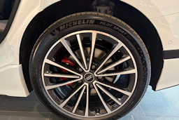 valkoinen Audi A6 e-tron 2026 kuva 10.