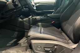 musta Audi A6 e-tron 2026 kuva 14.