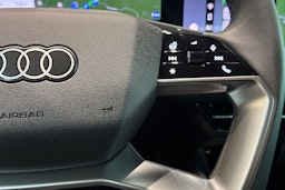 musta Audi A6 e-tron 2026 kuva 16.