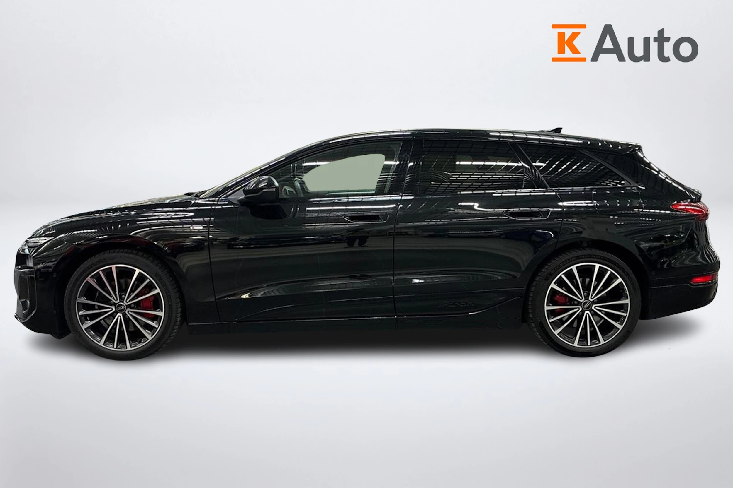 musta Audi A6 e-tron 2026 kuva 7.