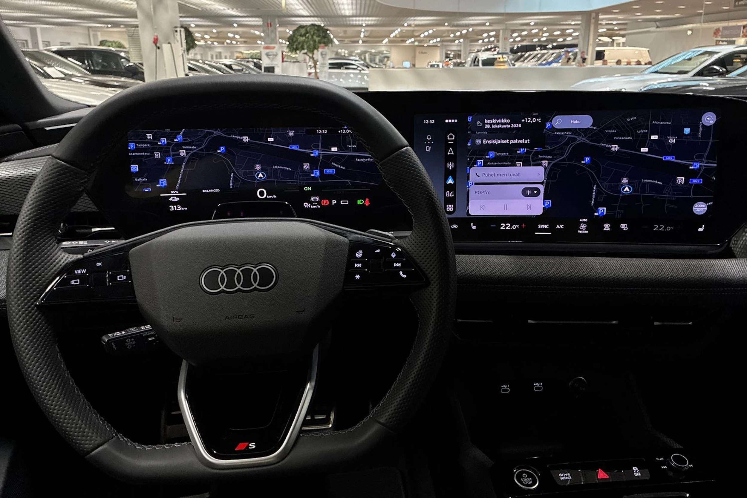 musta Audi A6 e-tron 2026 kuva 15.