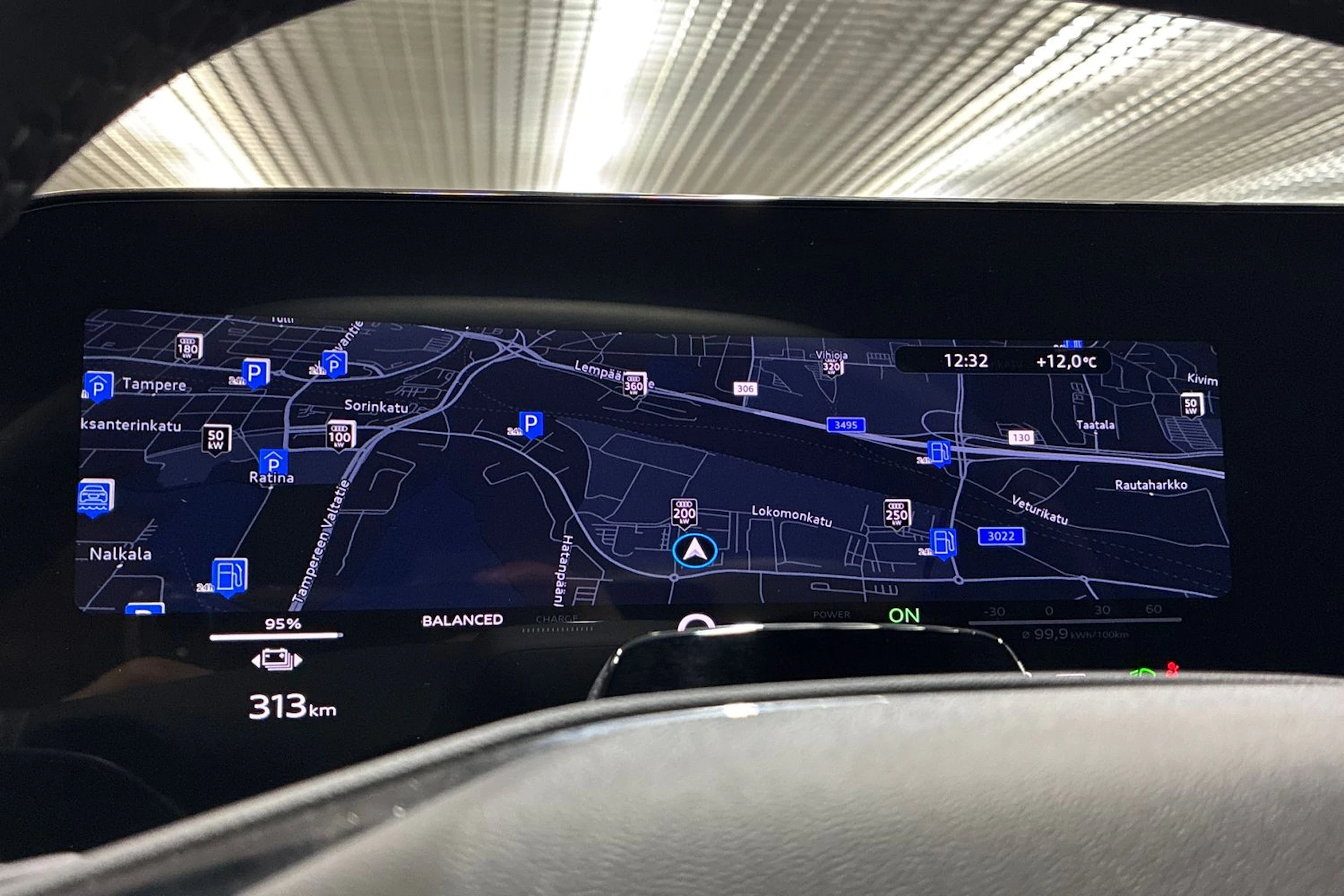 musta Audi A6 e-tron 2026 kuva 17.